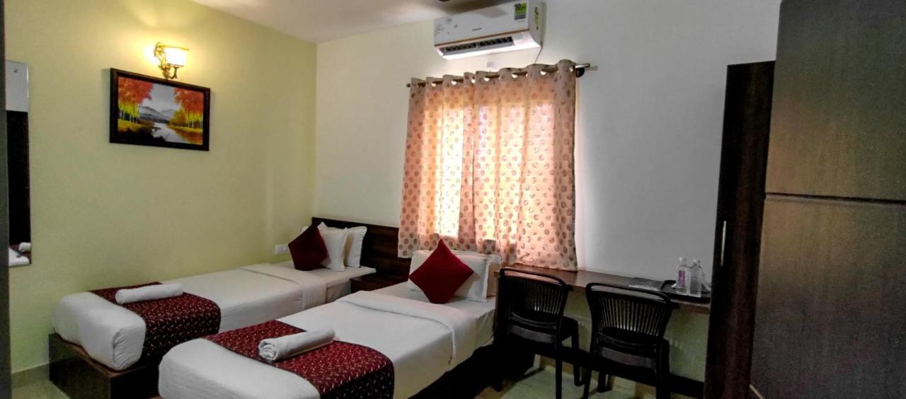 Hotel Bangalore Airport Inn, Airport Pickup & Drop Available 24X7 Yelahanka Bagian luar foto